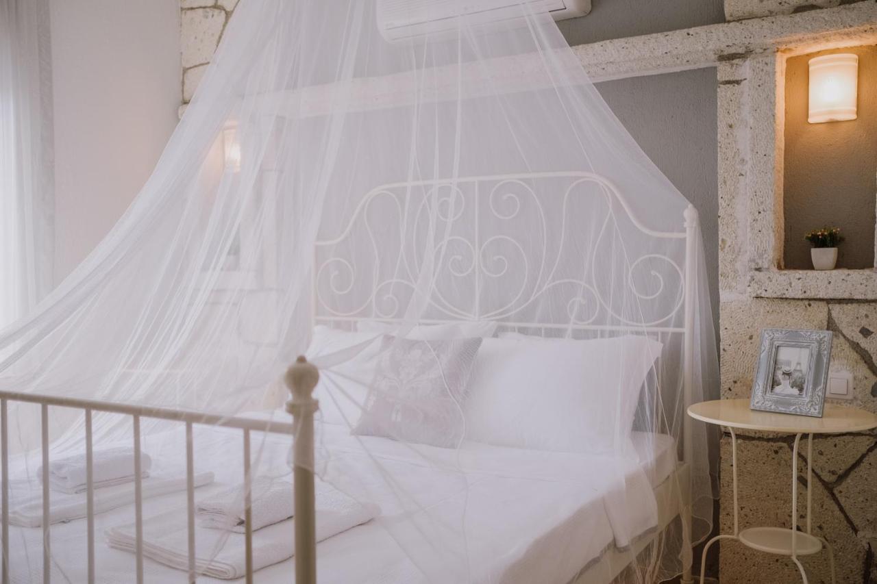 Deruni Butik Hotel İzmir Ngoại thất bức ảnh