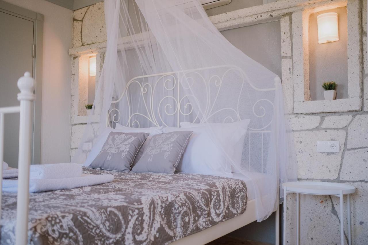 Deruni Butik Hotel İzmir Ngoại thất bức ảnh