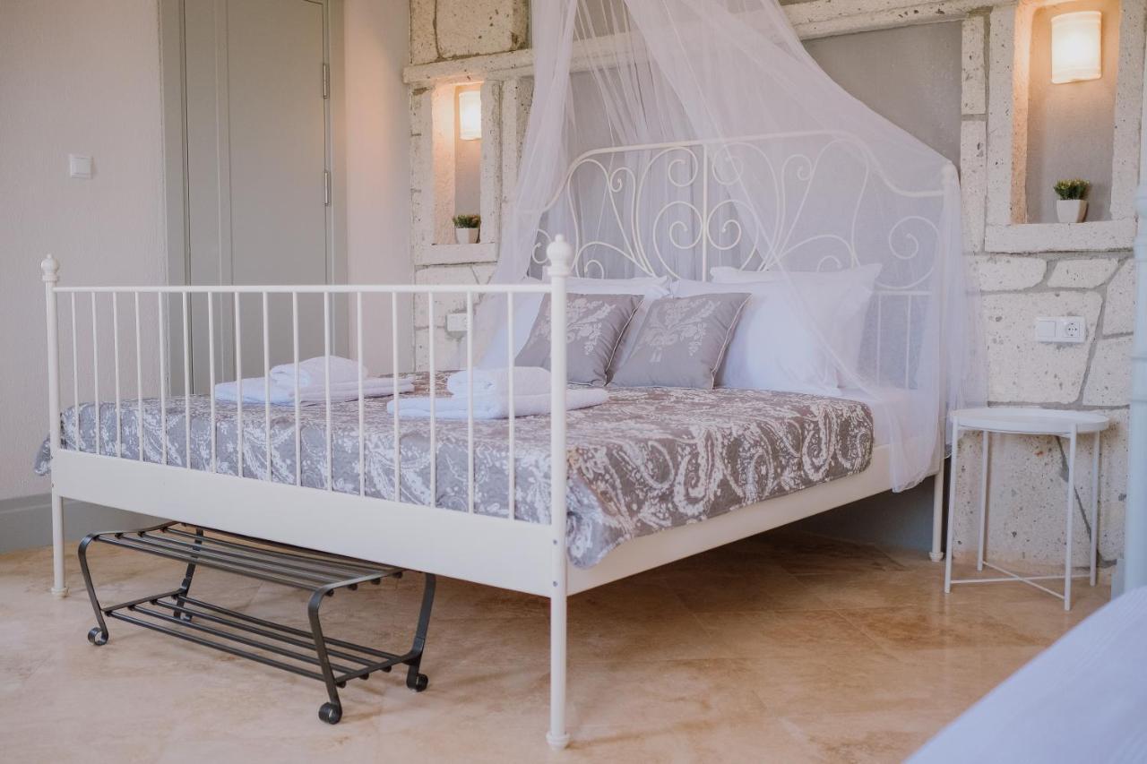 Deruni Butik Hotel İzmir Ngoại thất bức ảnh